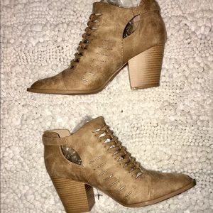 Heeled booties